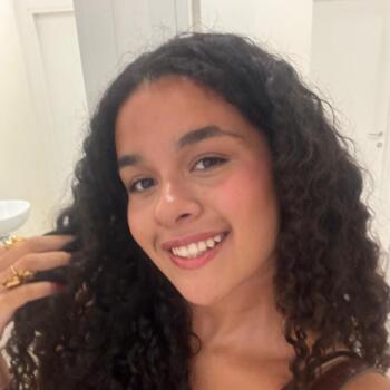 Babysitter in Pavia: Angela