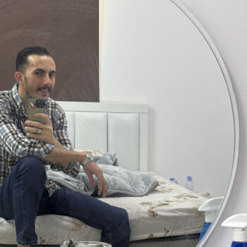 وظيفة جليسة أطفال في الرياض: فرص عمل كجليسة أطفال Abdullah