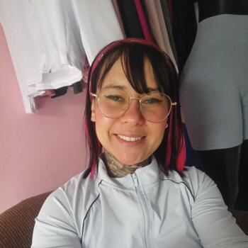 Babysitter in Goianira: Erika
