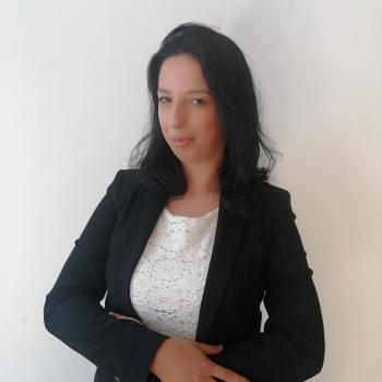 Lapsehoidja asukohas Vila Nova de Gaia: Dulce