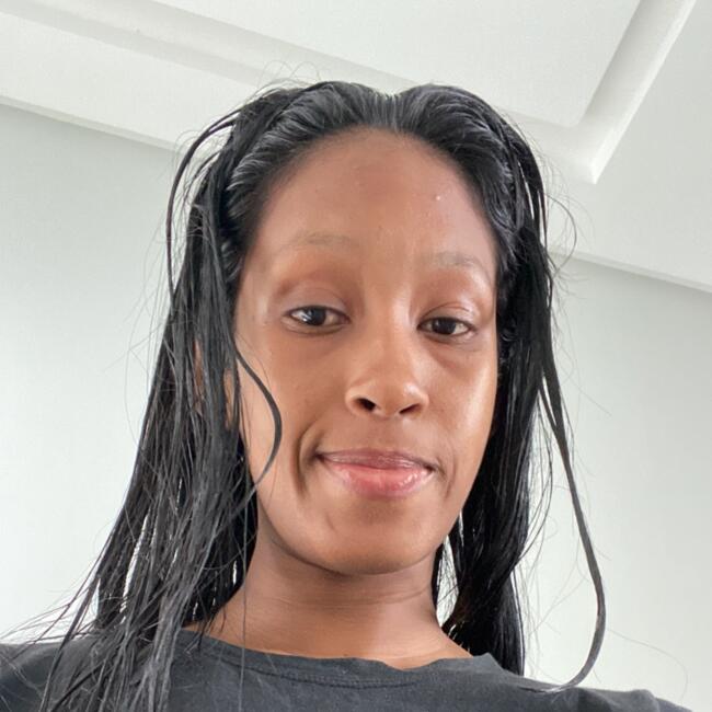 Babá em Salgado: Maise