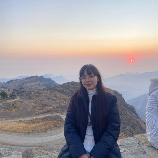 Babysitter in Trujillo: Stephanie Allen