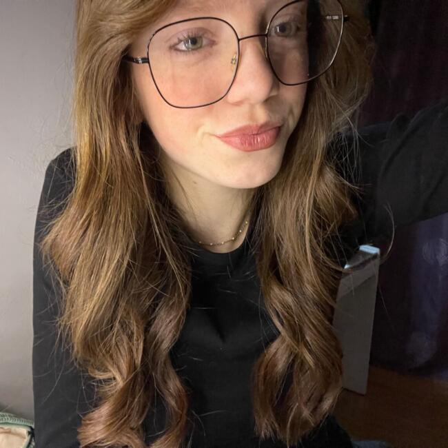 Babysitter in Jonzieux: Julie