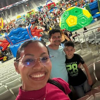 Babysitting job in Curitiba: babysitting job Daiane