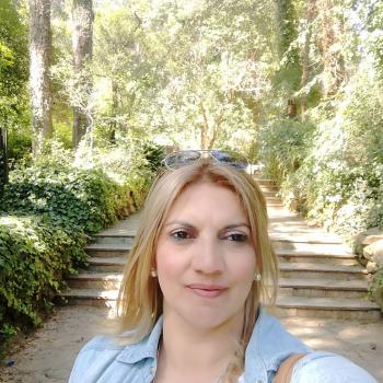 Niñera San Carlos: Monica