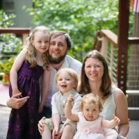 Parent Donacarney: babysitting job Audrey