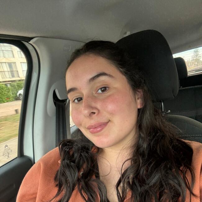 Niñera en Canelones: Olivia