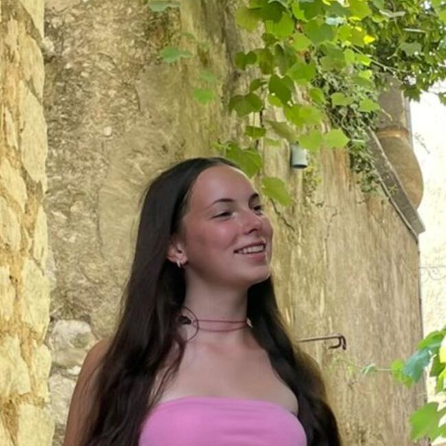 Babysitter in Fléron: Fanny