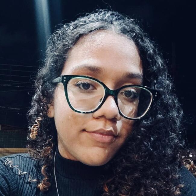 Babysitter in Pacatuba: Larissa
