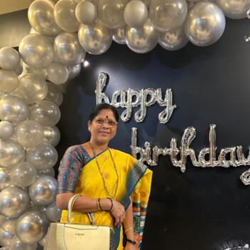 Babysitter in Mumbai: Roshani