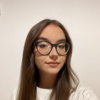 Babysitter a Sasso Marconi: Elena