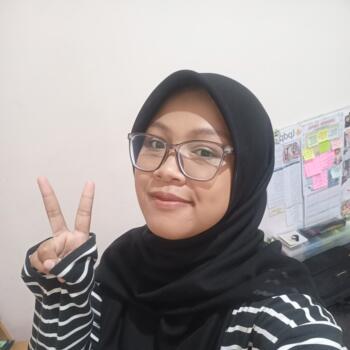 Nanny in Bandung: Andini Aspia