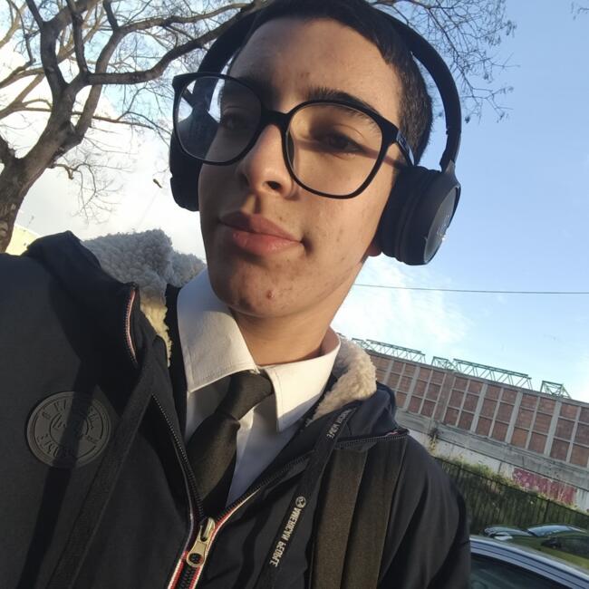 Babysitter in Aubervilliers: Mohamed