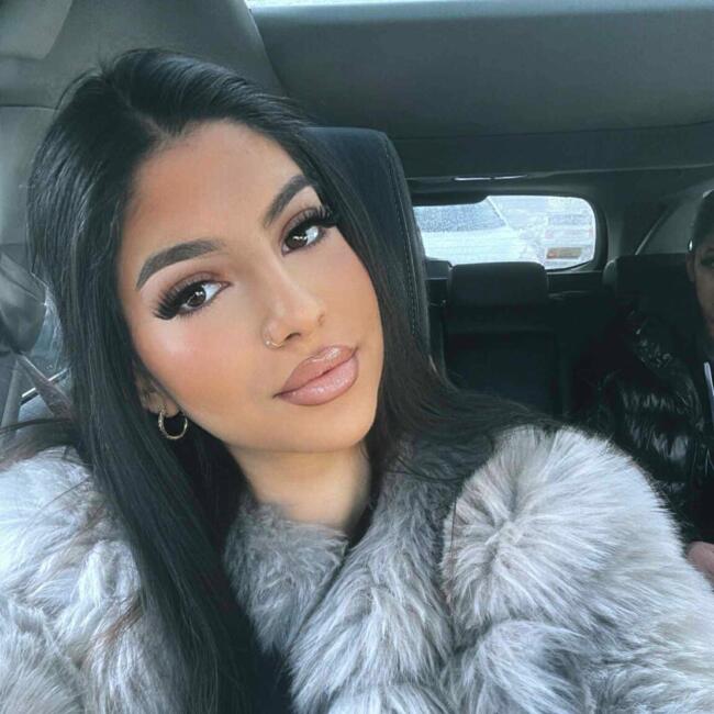 Babysitter in Bradford: Izabela