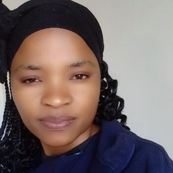 Babysitter in Cape Town: Yvonne