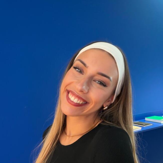 Babysitter in Zürich: Jennifer Arantxa