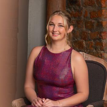 Babysitter in Paarl: Saskia