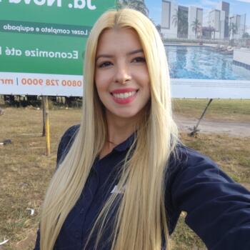 Emprego de babá em Goiânia: emprego de babá Jennifer