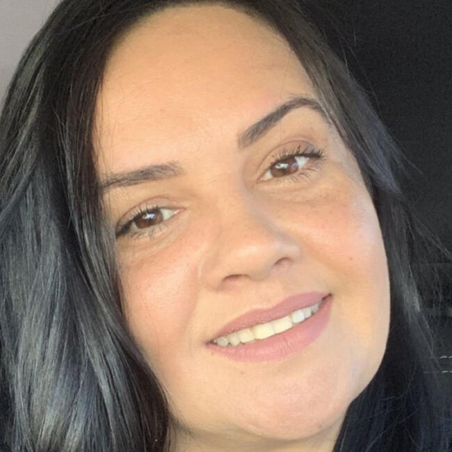 Babysitter in Maricá: Camile