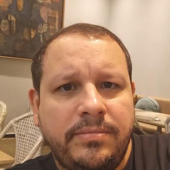 Trabajo para niñera en São Paulo: trabajo para niñera Fernando