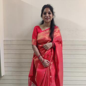 Babysitting job in Ghaziabad: Vineeta
