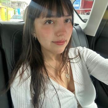 Babysitter Caucel: Paola