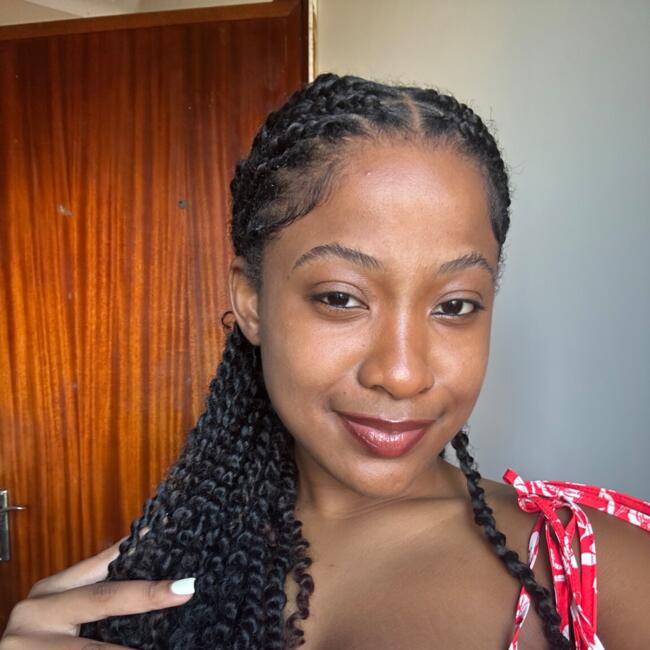 Babysitter em Póvoa de Varzim: Kim shanaya