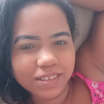 Babysitting job in Belford Roxo: babysitting job Andreza