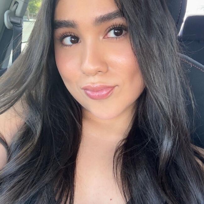 Babysitter in Mesa: Akemy