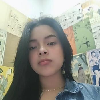 Babysitter in Sitio de Calahonda: Alejandra