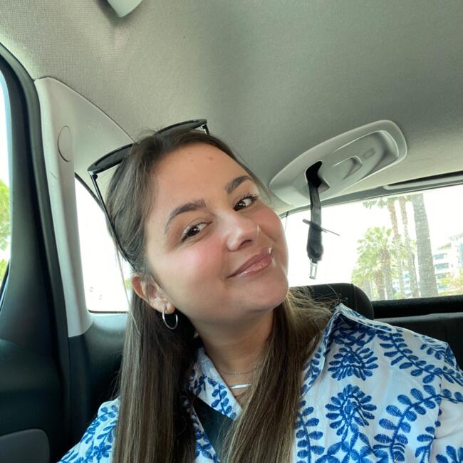 Babysitter στην περιοχή Πειραιάς: Στεφανία