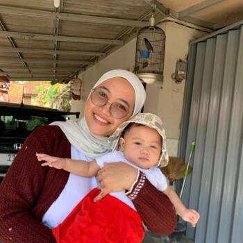 Lowongan pekerjaan babysitting di Karawang (Kabupaten Karawang): lowongan pekerjaan babysitter Shifa