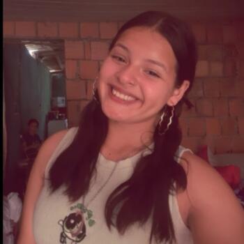 Babysitter in Manaus: Juliana