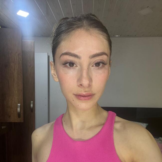 Babysitting job in Bogotá: Laura Garcia