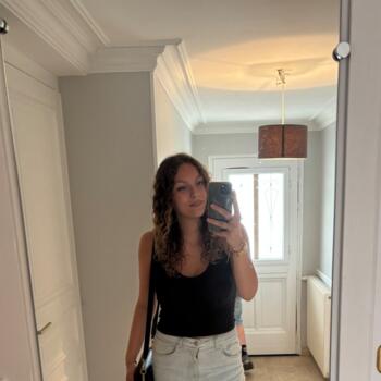 Babysitter in Challans: Coline