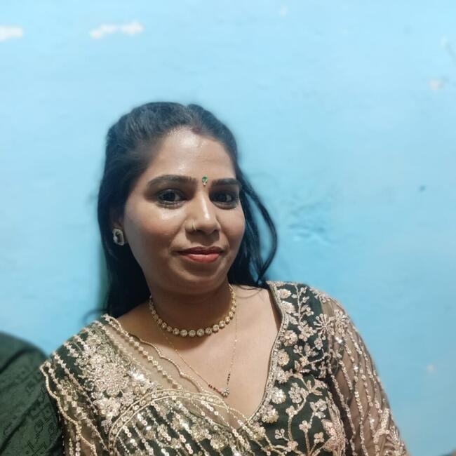 Babysitter in Ahmedabad: Jayshree