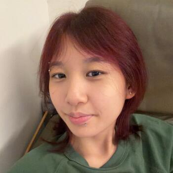 Babysitter in Singapore Island: Natalie