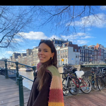 Babysitter in Maia: Clara