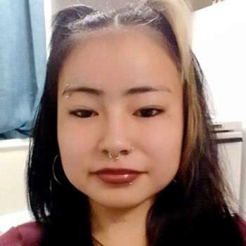 Baby-sitter in Winnipeg: Samarah