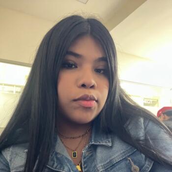 Babysitter in Panama City: Darling