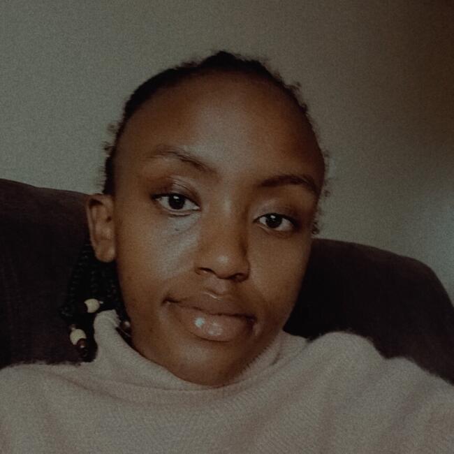 Babysitter in Gitaru: Maureen