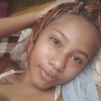 Babysitter in Playa Chiquita: Aracelys