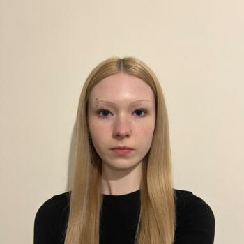 Babysitter Cardiff: Anwen