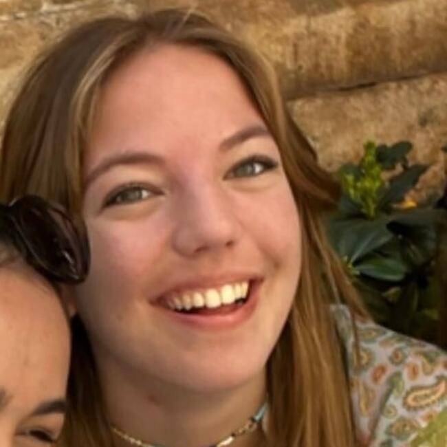 Babysitter στην περιοχή Τουλούζη: Alissandre