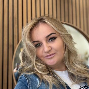 Bébiszitter Szigetszentmiklós területén: Lia