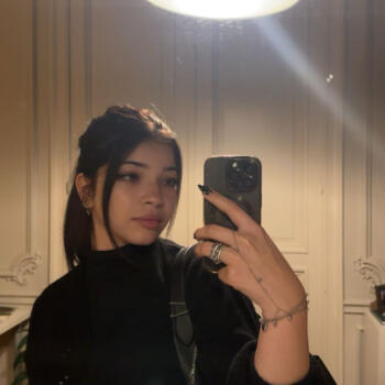 Baby-sitter in Balen: Hannae