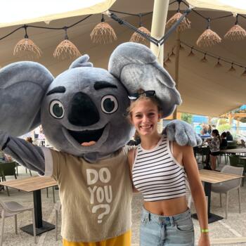 Babysitter in Arenthon: Yelena