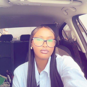 Baby-sitter Hamilton: Amino