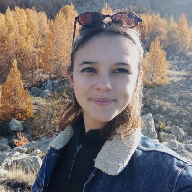 Babysitter in Déville-lès-Rouen: Louane