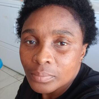 Nanny in Thembisa: Vuyiswa